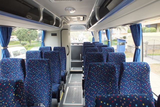 BUS10 B7U960 Foto Asiento Bano