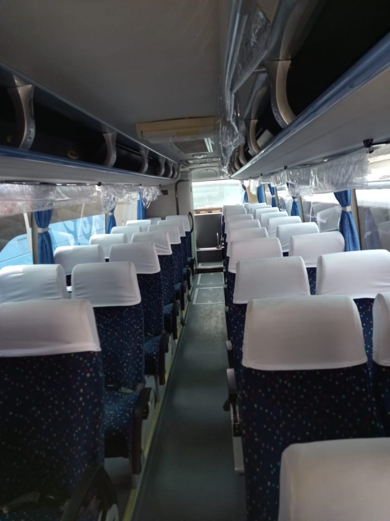 BUS10 B7U960 Foto interior 2 768x1024